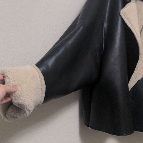 Good American Faux Leather Shearling Jacket - Picture 4 of 7